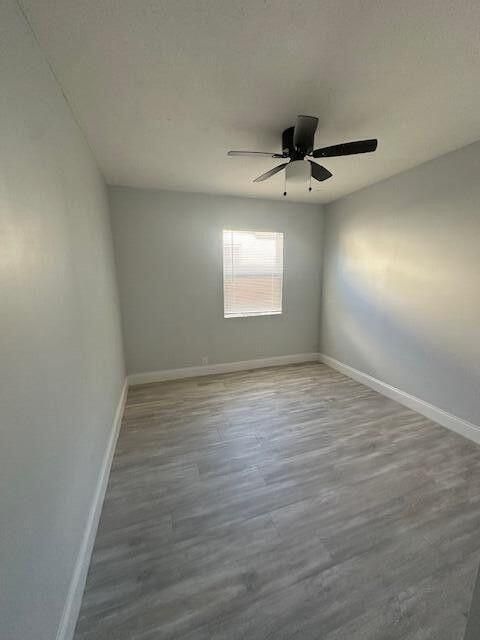 For Rent: $2,200 (2 beds, 1 baths, 720 Square Feet)
