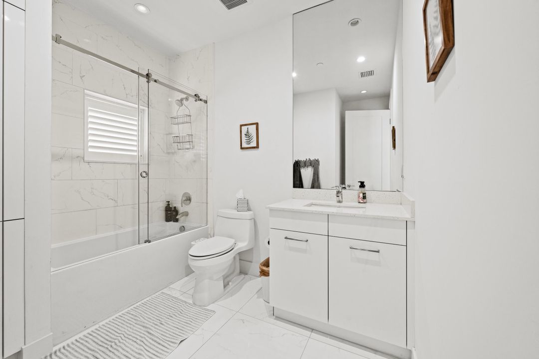 На продажу: $1,385,000 (3 спален, 3 ванн, 2540 Квадратных фут)