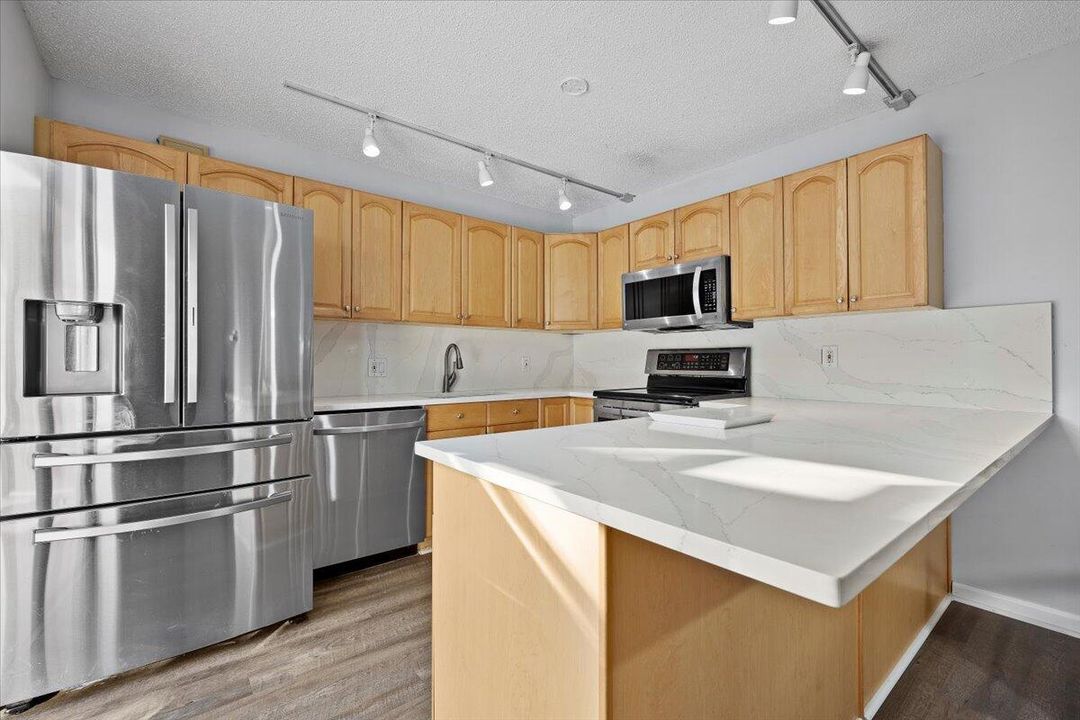 En Venta: $375,000 (3 camas, 2 baños, 1488 Pies cuadrados)