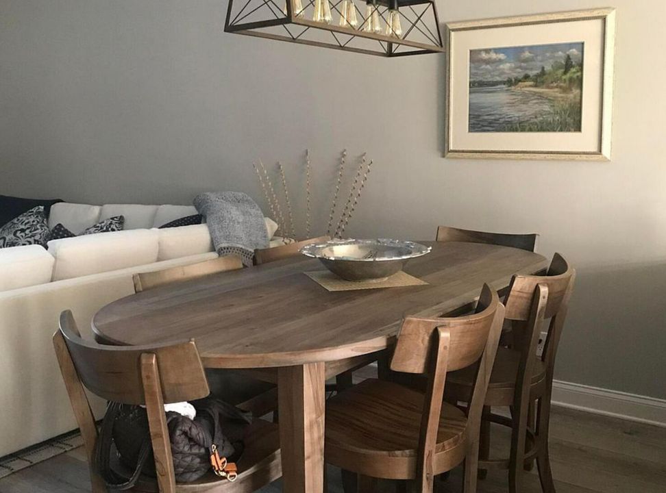 For Rent: $2,500 (2 beds, 2 baths, 1306 Square Feet)