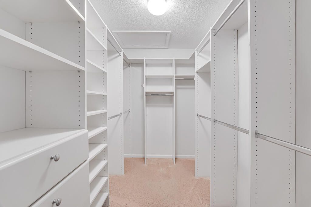 На продажу: $315,000 (3 спален, 2 ванн, 1722 Квадратных фут)