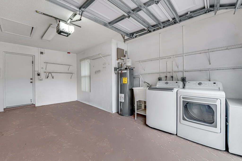 На продажу: $315,000 (3 спален, 2 ванн, 1722 Квадратных фут)