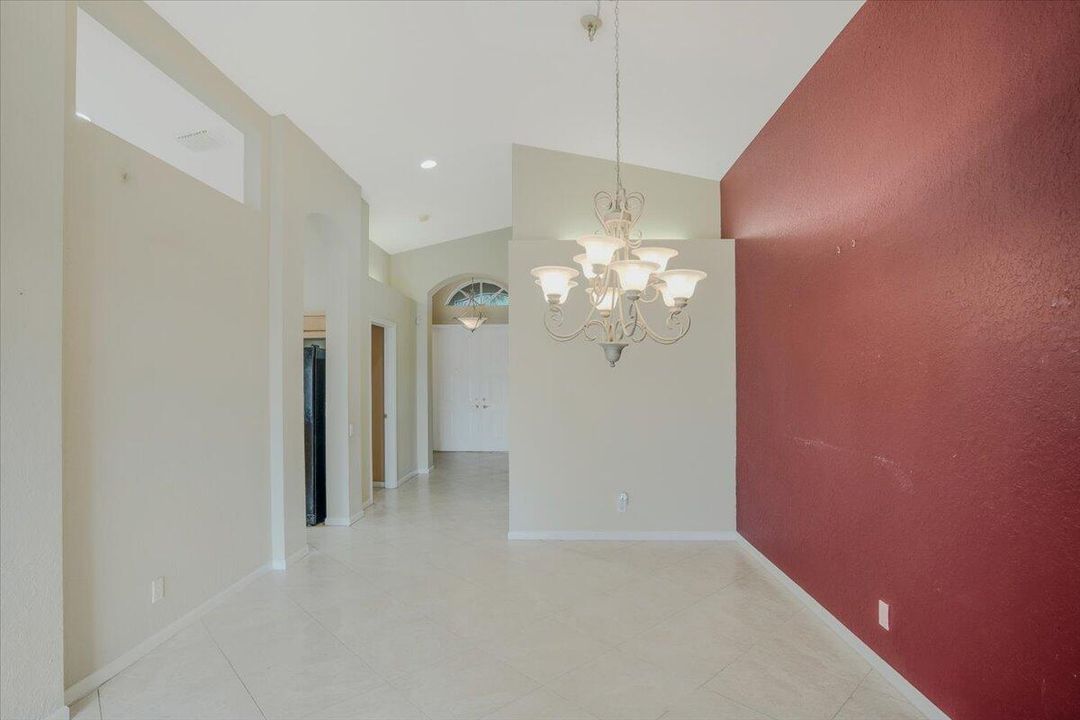 En Venta: $459,000 (3 camas, 2 baños, 1852 Pies cuadrados)