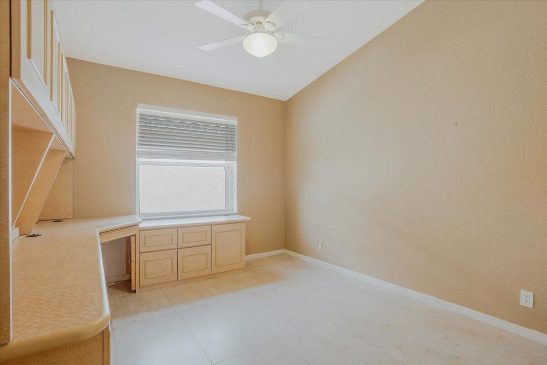 En Venta: $459,000 (3 camas, 2 baños, 1852 Pies cuadrados)