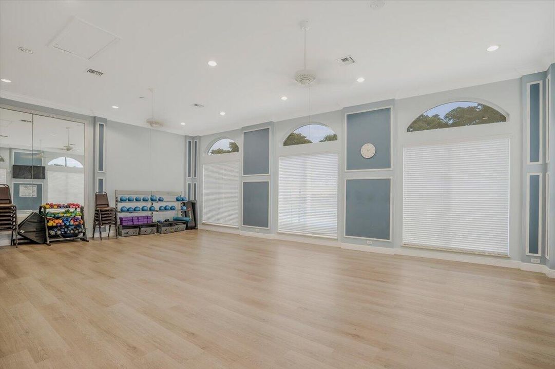 En Venta: $459,000 (3 camas, 2 baños, 1852 Pies cuadrados)