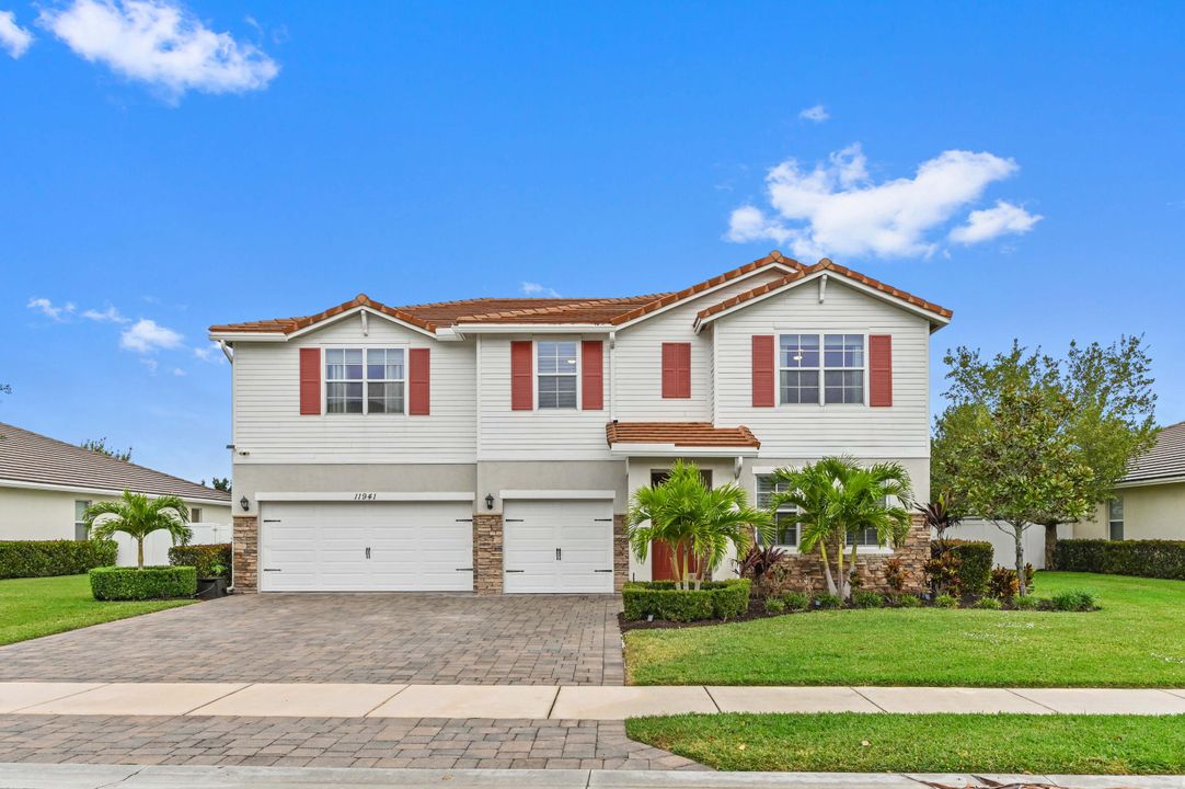 For Sale: $849,900 (5 beds, 3 baths, 3784 Square Feet)