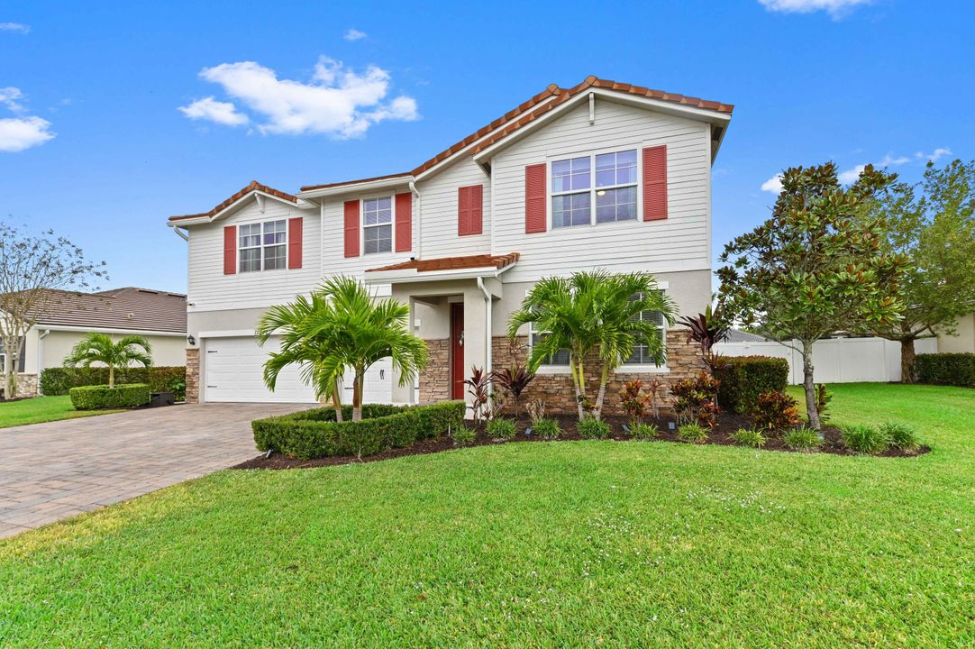 For Sale: $849,900 (5 beds, 3 baths, 3784 Square Feet)