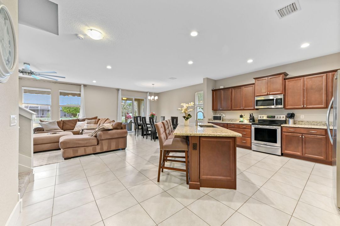 For Sale: $849,900 (5 beds, 3 baths, 3784 Square Feet)