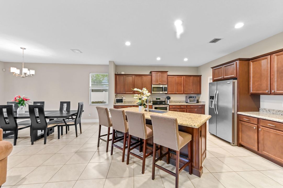 For Sale: $849,900 (5 beds, 3 baths, 3784 Square Feet)