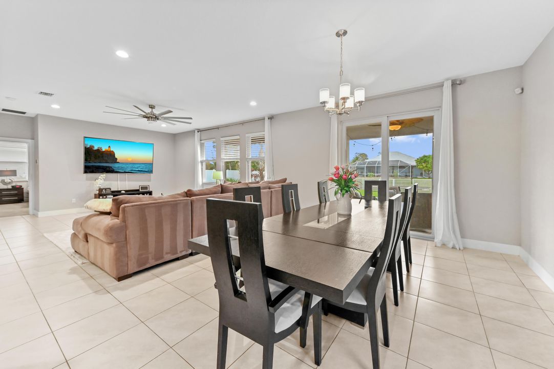 For Sale: $849,900 (5 beds, 3 baths, 3784 Square Feet)