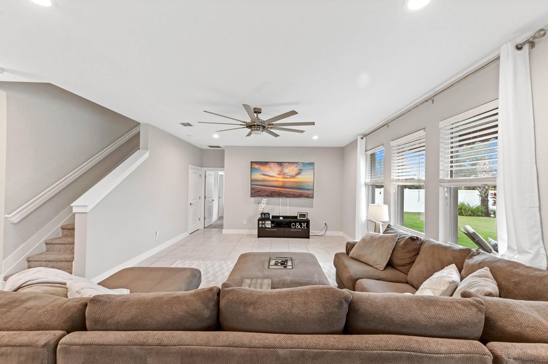 For Sale: $849,900 (5 beds, 3 baths, 3784 Square Feet)