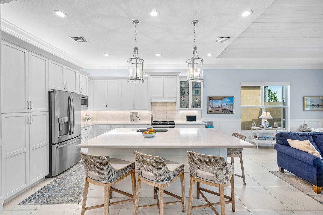 For Sale: $1,359,000 (4 beds, 3 baths, 3046 Square Feet)