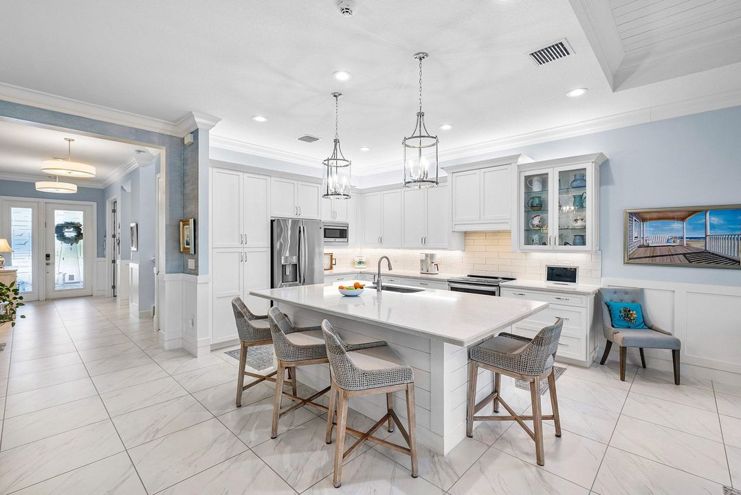 For Sale: $1,359,000 (4 beds, 3 baths, 3046 Square Feet)