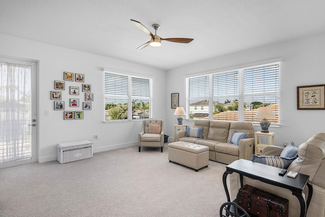 For Sale: $1,359,000 (4 beds, 3 baths, 3046 Square Feet)