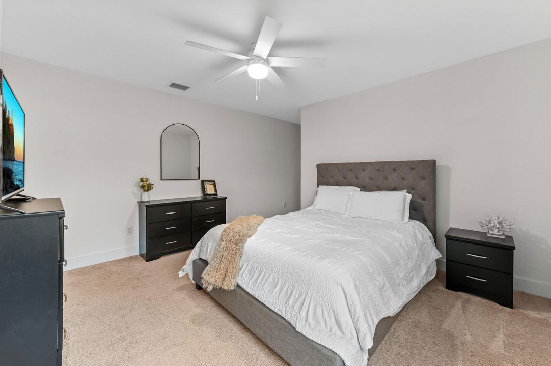 For Sale: $849,900 (5 beds, 3 baths, 3784 Square Feet)