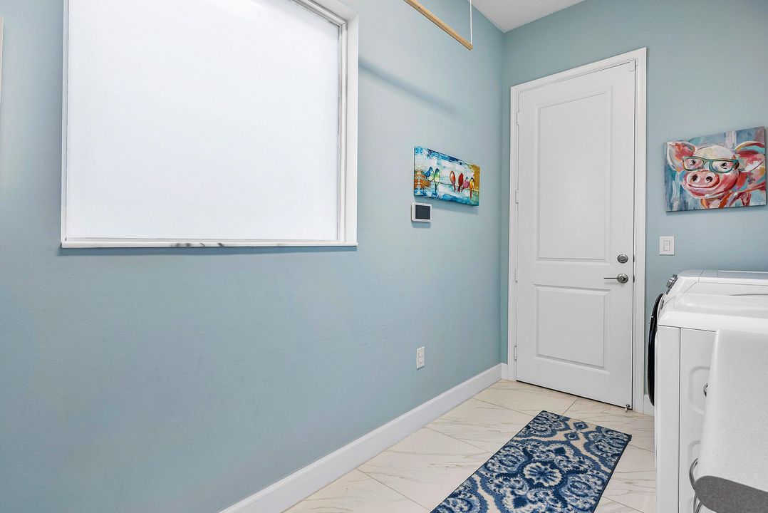 For Sale: $1,359,000 (4 beds, 3 baths, 3046 Square Feet)