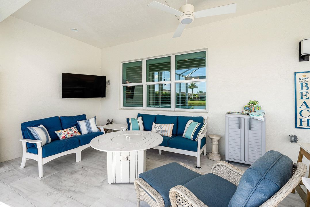 For Sale: $1,359,000 (4 beds, 3 baths, 3046 Square Feet)