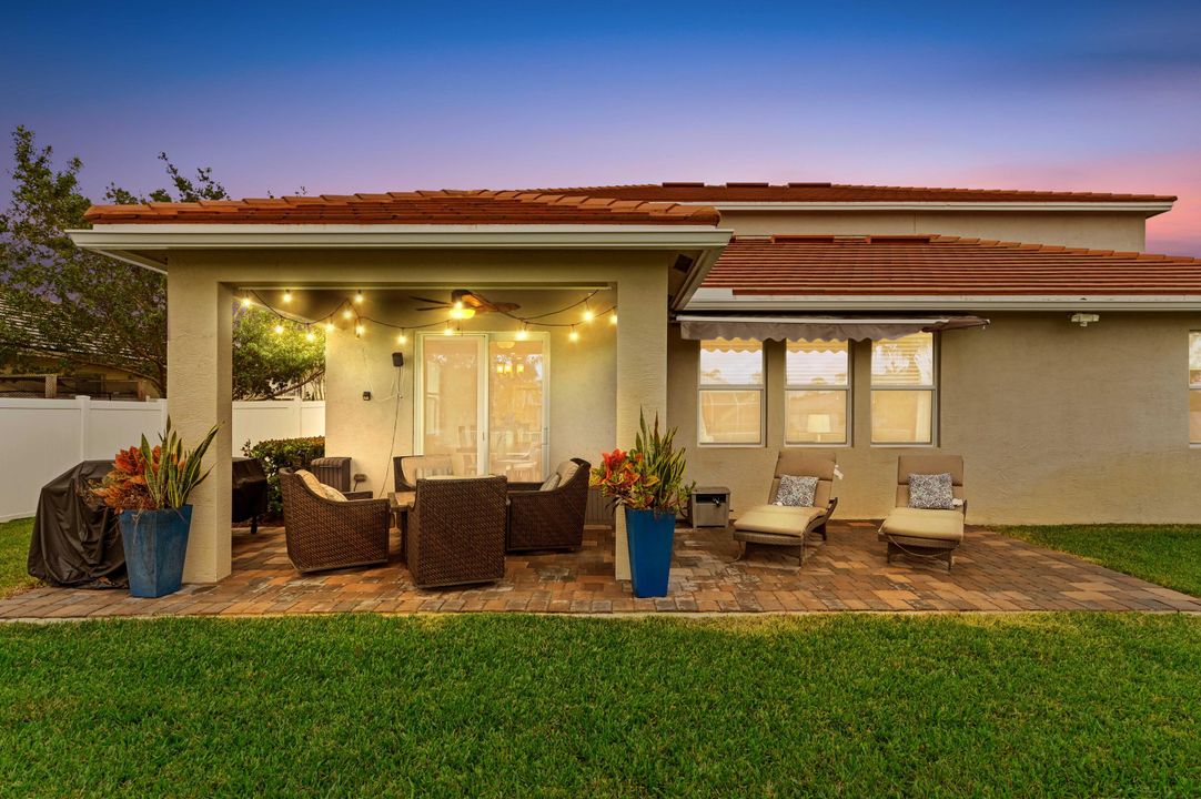 For Sale: $849,900 (5 beds, 3 baths, 3784 Square Feet)