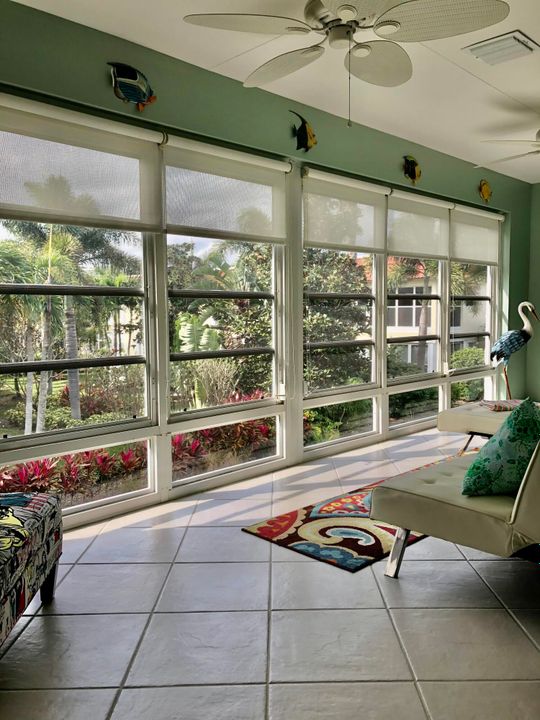 В аренду: $1,900 (2 спален, 2 ванн, 1092 Квадратных фут)