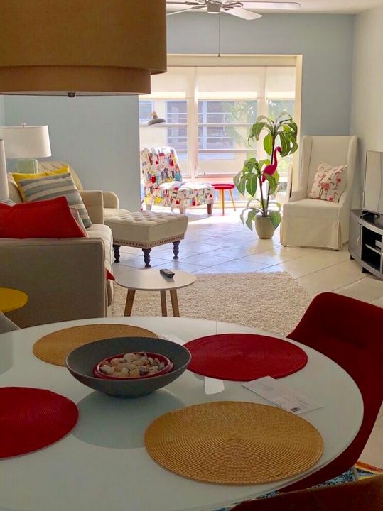 В аренду: $1,900 (2 спален, 2 ванн, 1092 Квадратных фут)