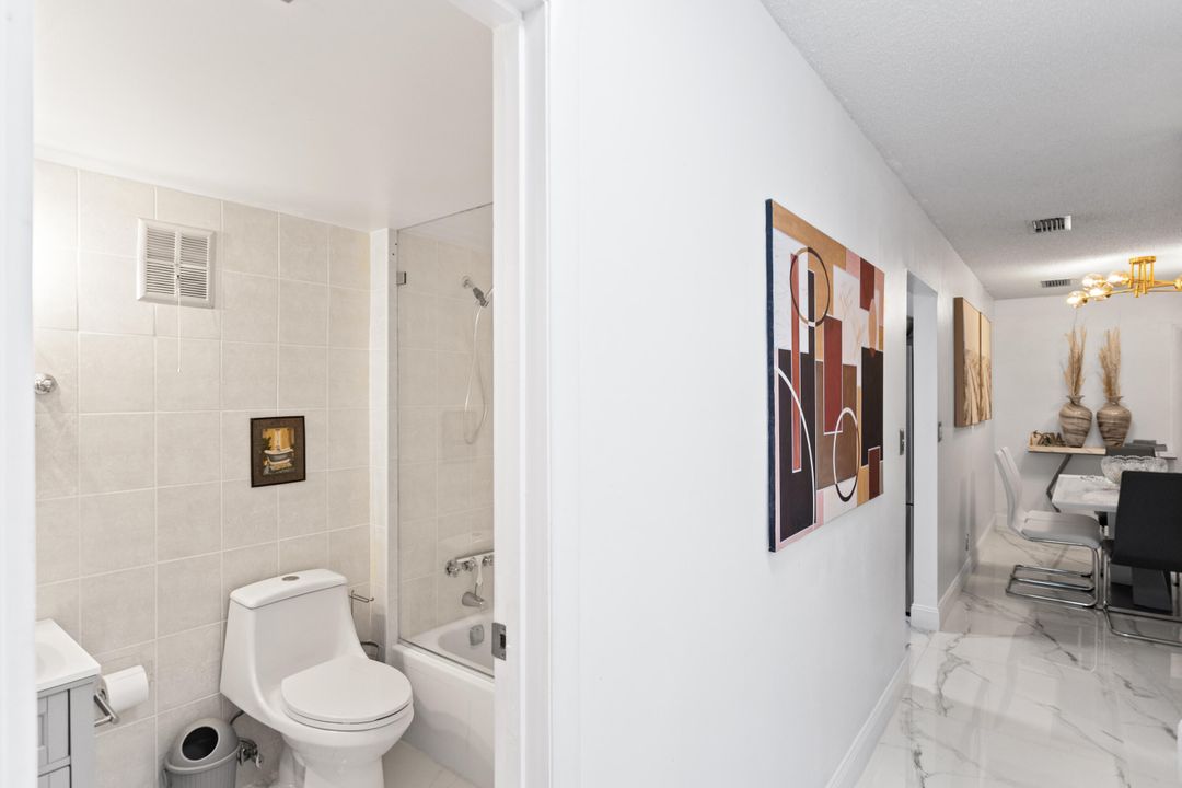 待售: $210,000 (2 贝兹, 2 浴室, 1019 平方英尺)