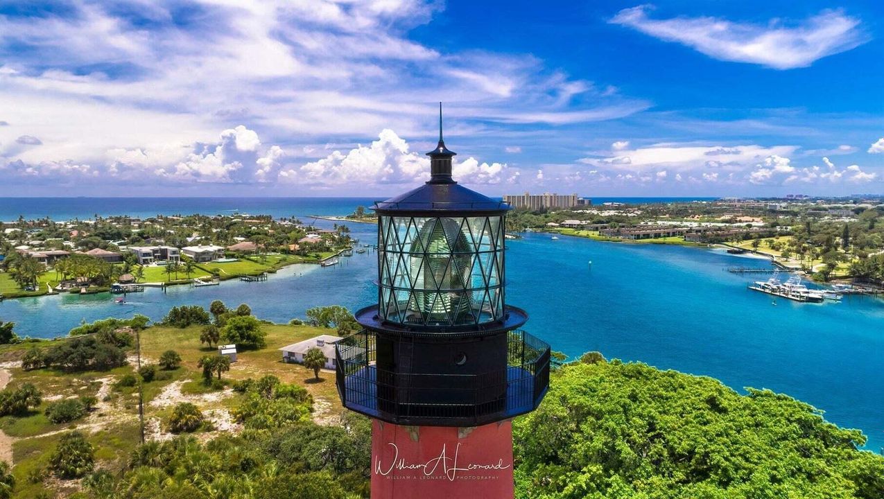 For Sale: $360,000 (2 beds, 2 baths, 1254 Square Feet)