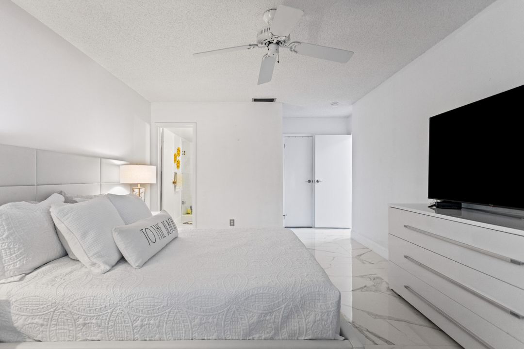 待售: $210,000 (2 贝兹, 2 浴室, 1019 平方英尺)