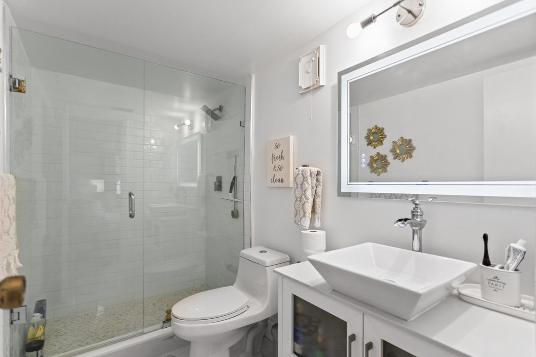 待售: $210,000 (2 贝兹, 2 浴室, 1019 平方英尺)