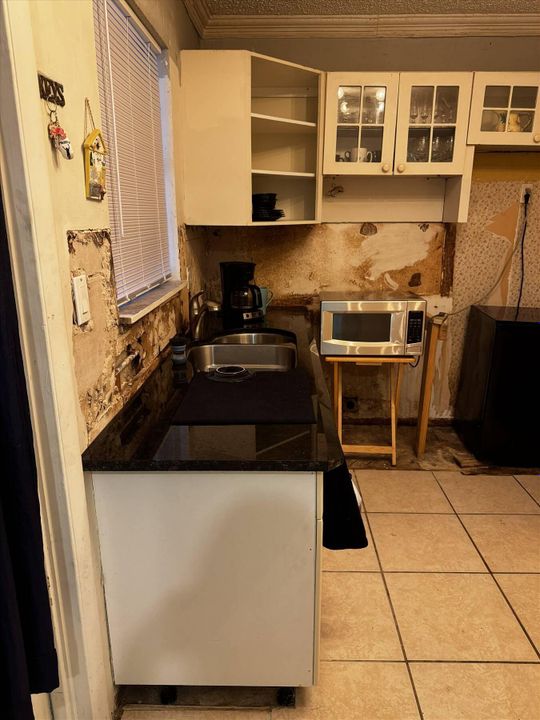 For Sale: $55,000 (2 beds, 2 baths, 950 Square Feet)