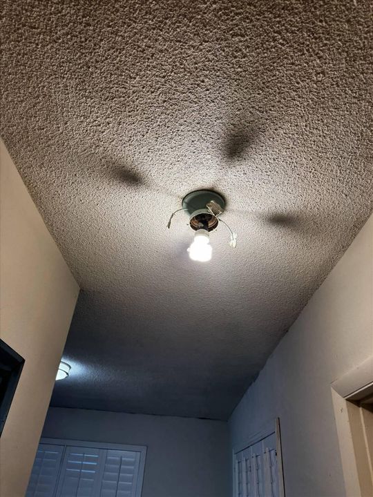 For Sale: $55,000 (2 beds, 2 baths, 950 Square Feet)