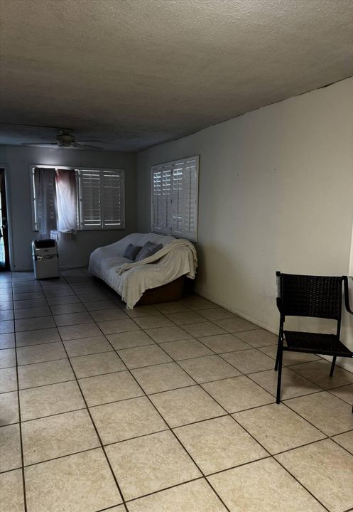 For Sale: $55,000 (2 beds, 2 baths, 950 Square Feet)