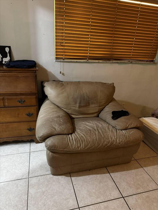 For Sale: $55,000 (2 beds, 2 baths, 950 Square Feet)