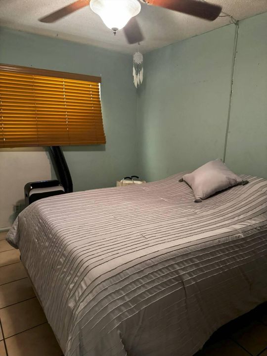 For Sale: $55,000 (2 beds, 2 baths, 950 Square Feet)