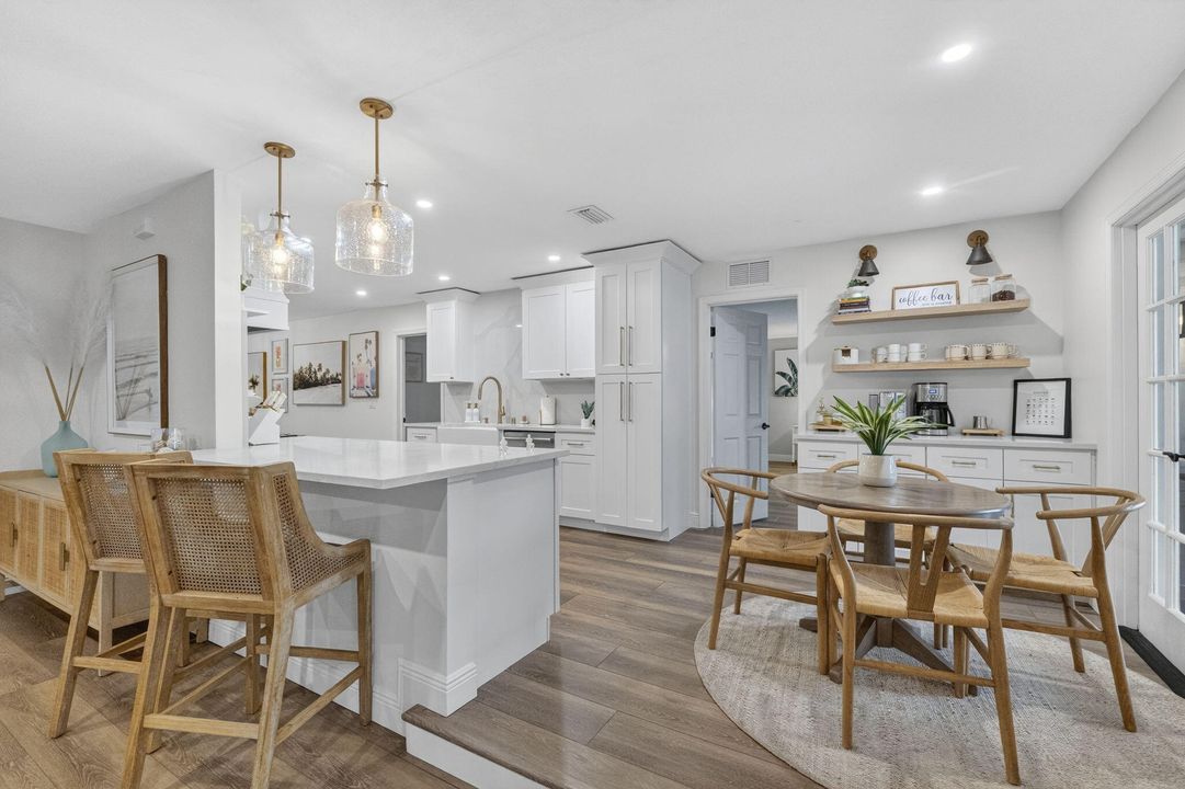 En Venta: $1,985,000 (4 camas, 4 baños, 3172 Pies cuadrados)