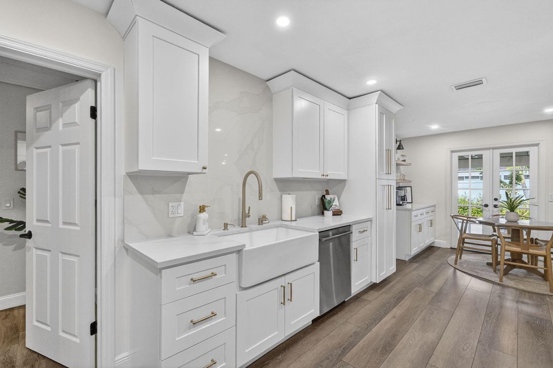 En Venta: $1,985,000 (4 camas, 4 baños, 3172 Pies cuadrados)