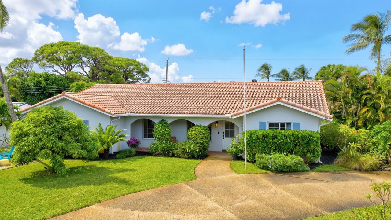 En Venta: $1,985,000 (4 camas, 4 baños, 3172 Pies cuadrados)