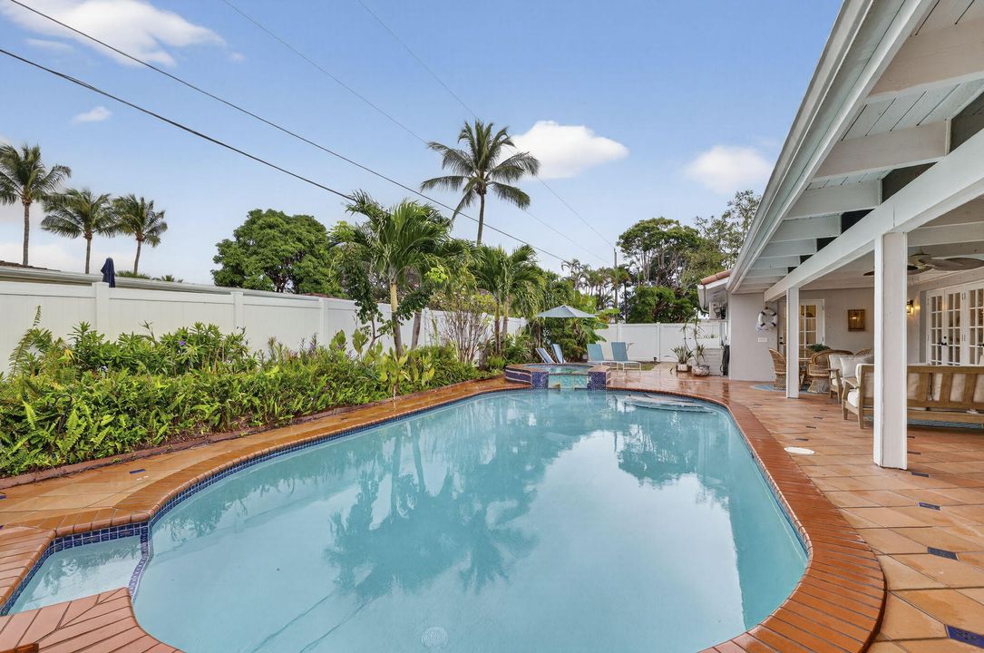 En Venta: $1,985,000 (4 camas, 4 baños, 3172 Pies cuadrados)