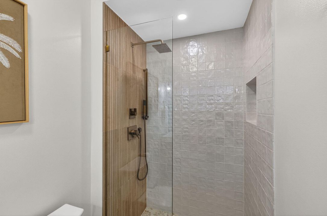 En Venta: $1,985,000 (4 camas, 4 baños, 3172 Pies cuadrados)