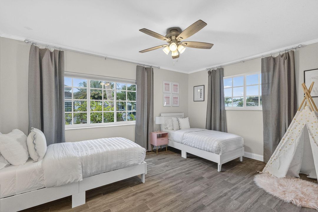 En Venta: $1,985,000 (4 camas, 4 baños, 3172 Pies cuadrados)