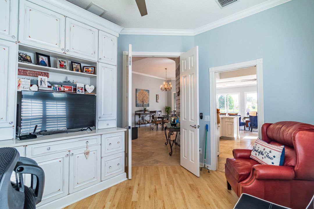 待售: $569,000 (3 贝兹, 3 浴室, 2198 平方英尺)