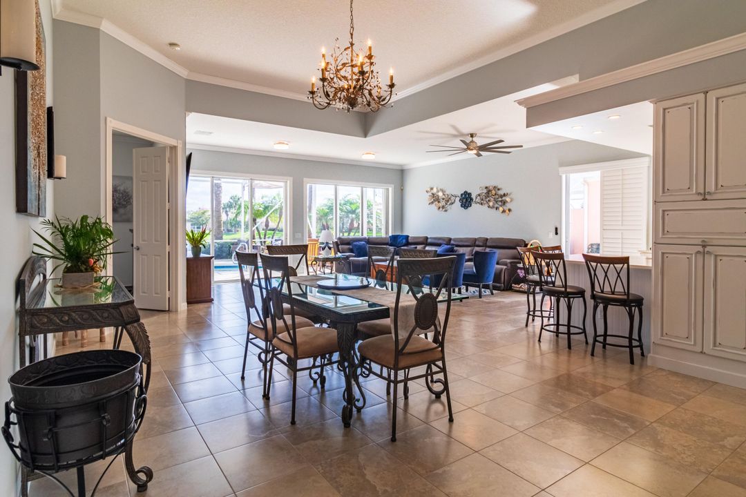 待售: $569,000 (3 贝兹, 3 浴室, 2198 平方英尺)