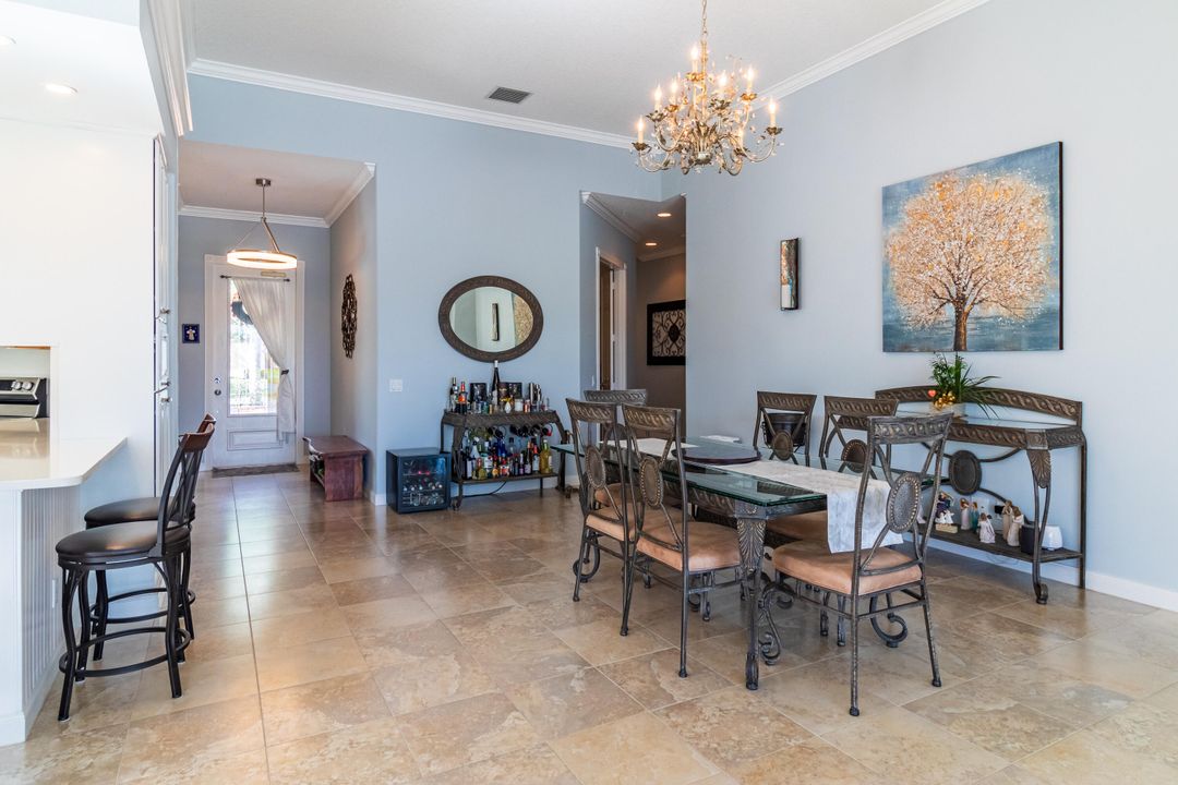 待售: $569,000 (3 贝兹, 3 浴室, 2198 平方英尺)