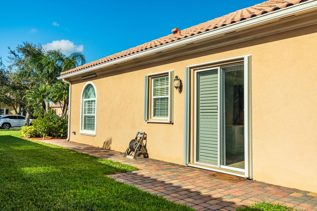 待售: $569,000 (3 贝兹, 3 浴室, 2198 平方英尺)