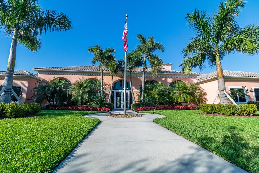 待售: $569,000 (3 贝兹, 3 浴室, 2198 平方英尺)