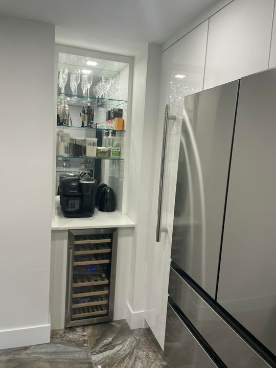 For Sale: $500,000 (3 beds, 2 baths, 1598 Square Feet)