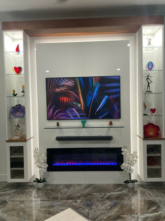 For Sale: $500,000 (3 beds, 2 baths, 1598 Square Feet)