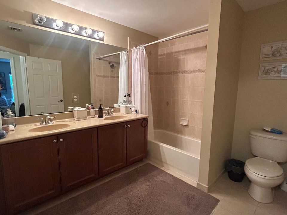 En Venta: $575,000 (3 camas, 3 baños, 2122 Pies cuadrados)