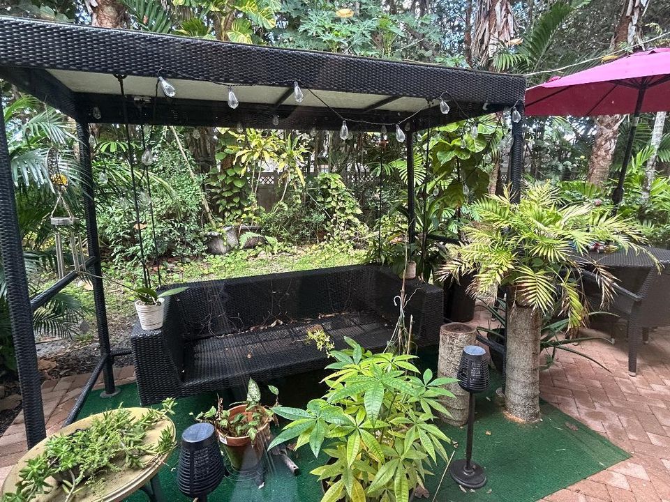 En Venta: $575,000 (3 camas, 3 baños, 2122 Pies cuadrados)