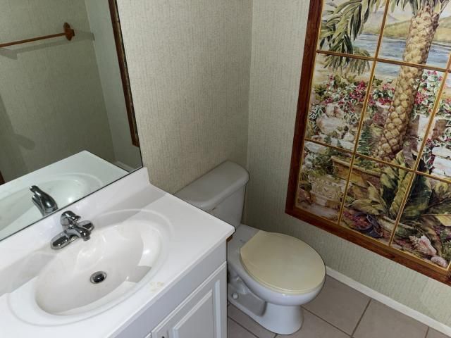 На продажу: $87,400 (1 спален, 1 ванн, 814 Квадратных фут)