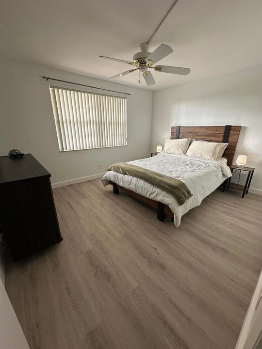 For Rent: $2,800 (2 beds, 2 baths, 1190 Square Feet)